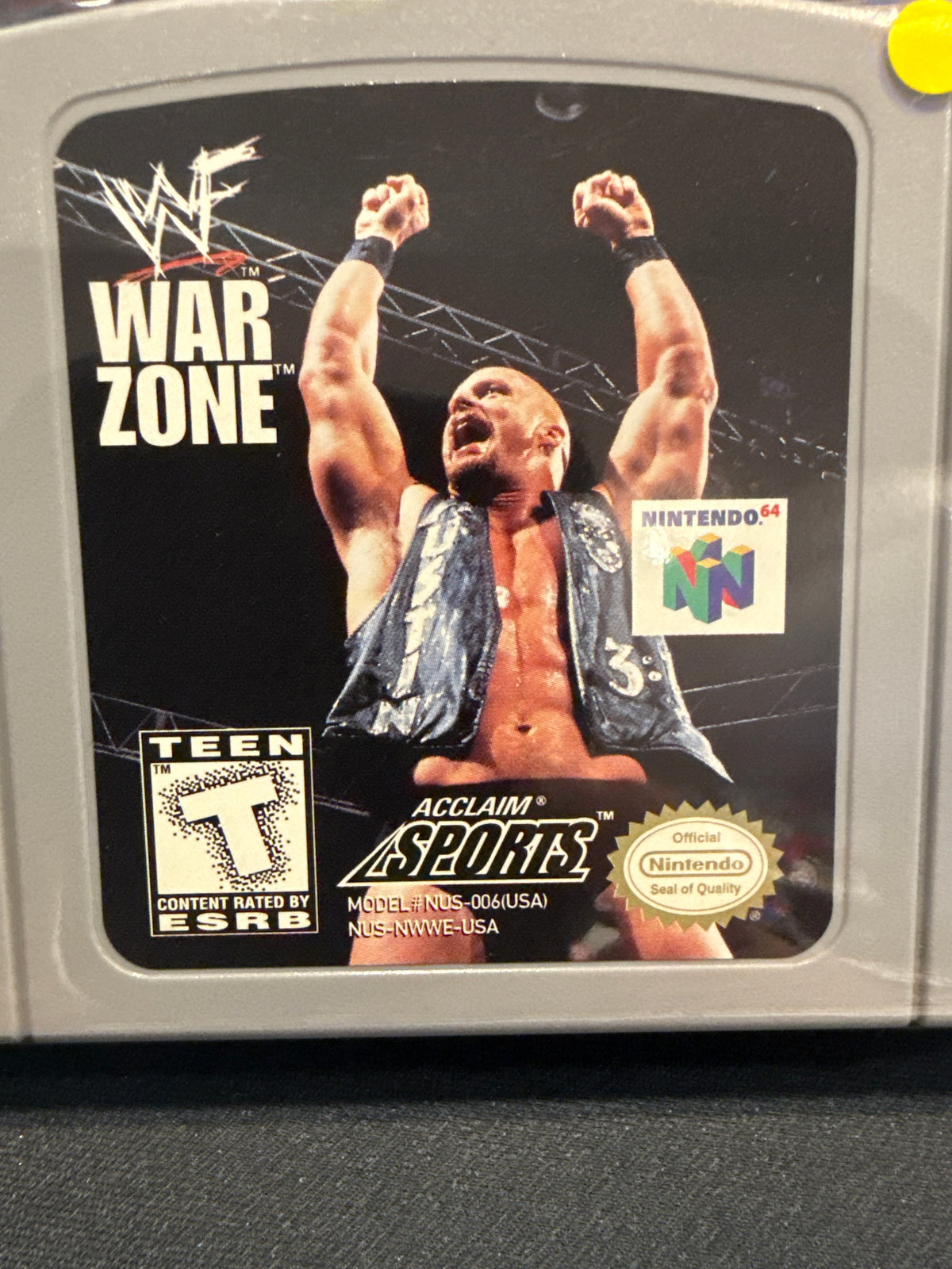 🟡 N64 WWF War Zone