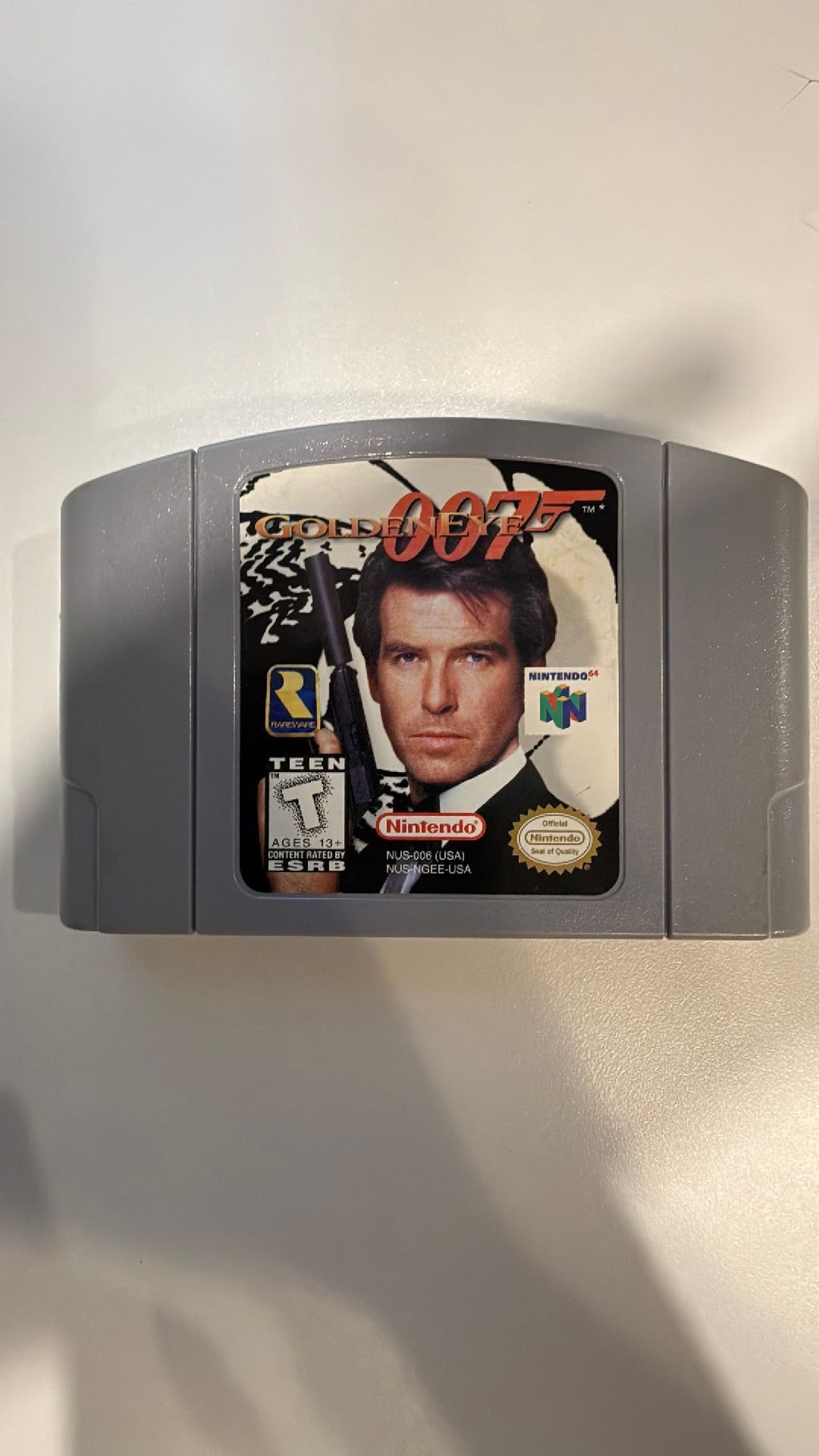 🟡 N64 Golden Eye 007